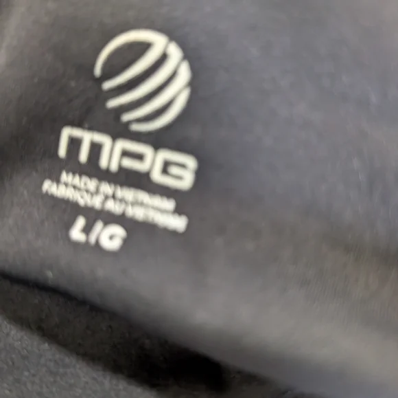 MPG Black Active Leggings - Picture 4 of 6